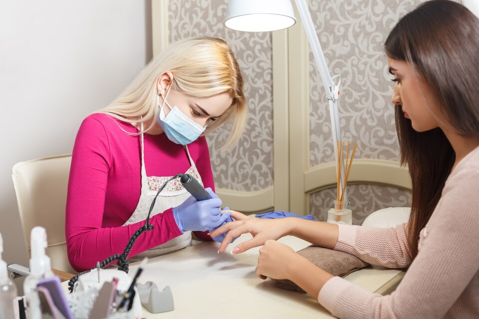 Doğanşar Manikürcü